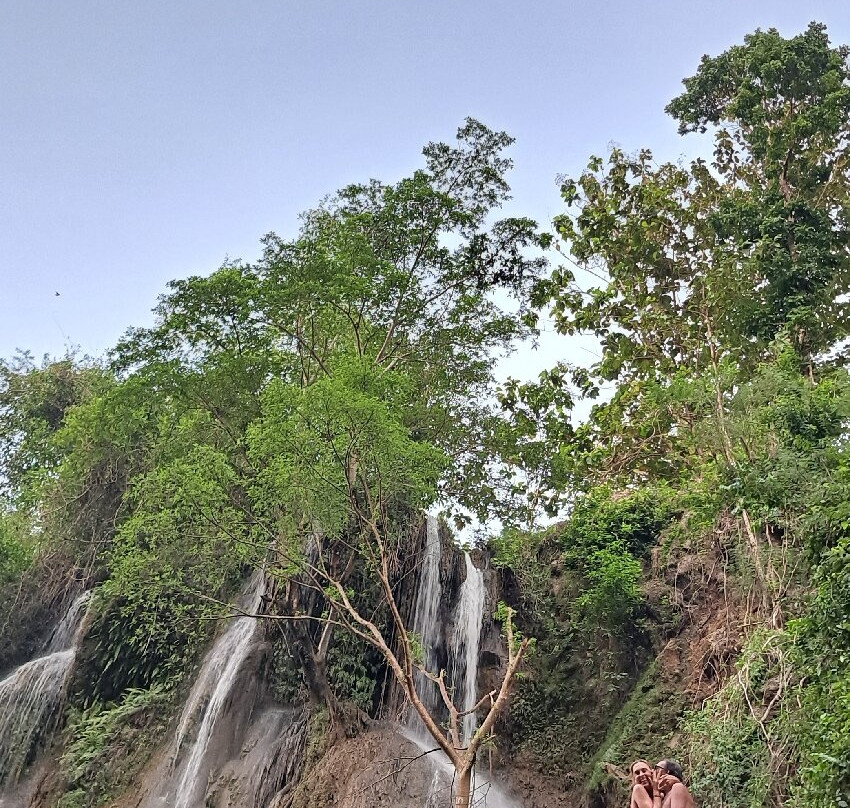 Sri Gethuk Waterfall景点图片