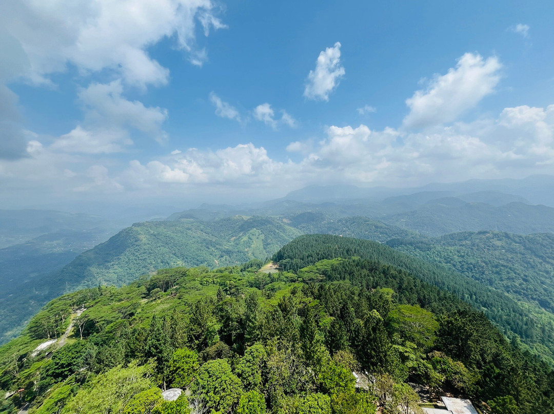 Ambuluwawa Tower景点图片