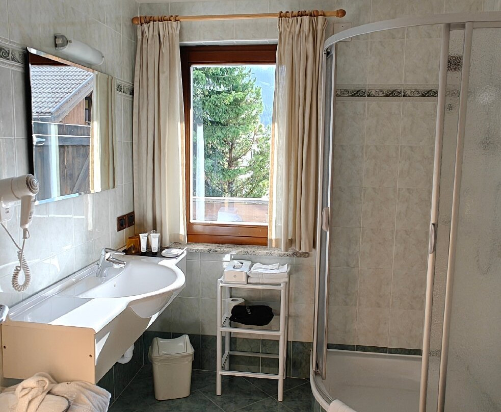 Hotel Conturines In Alta Badia主图