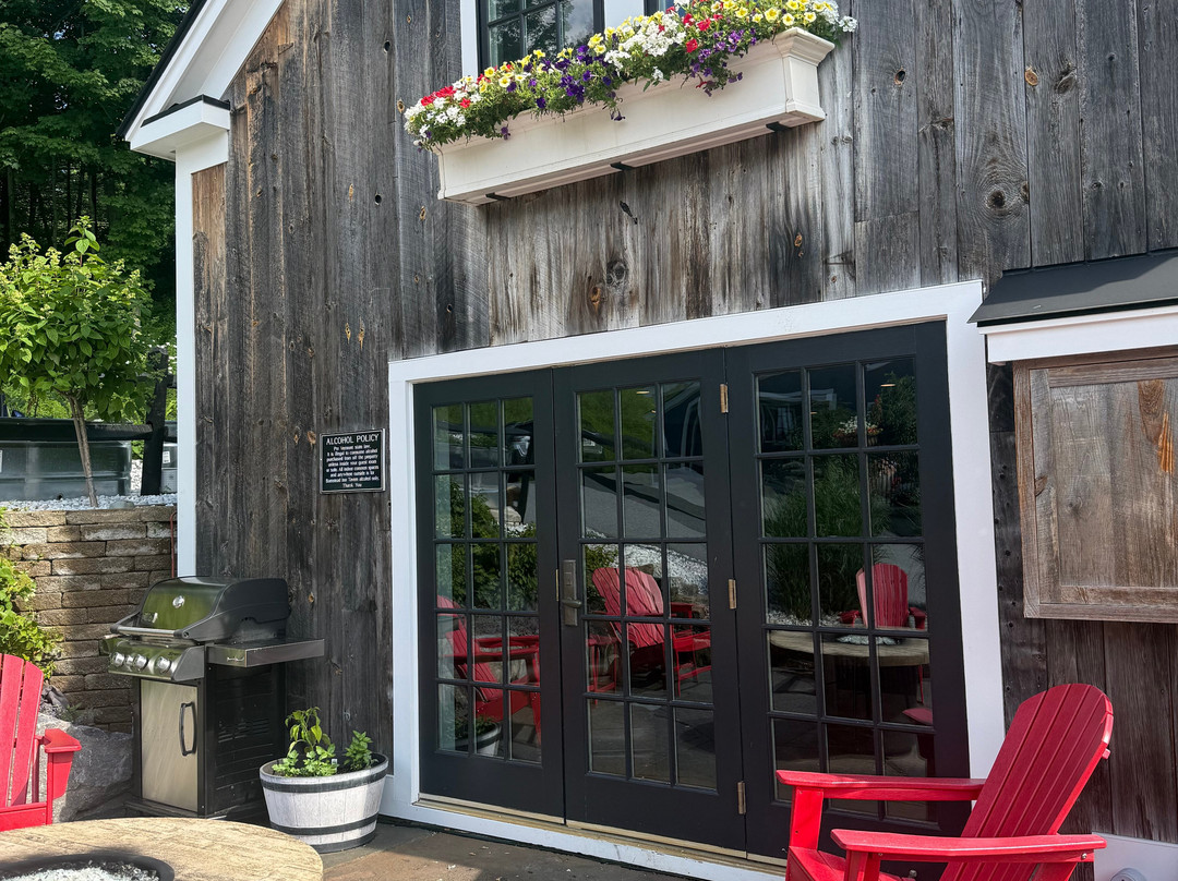 The Barnstead Inn主图