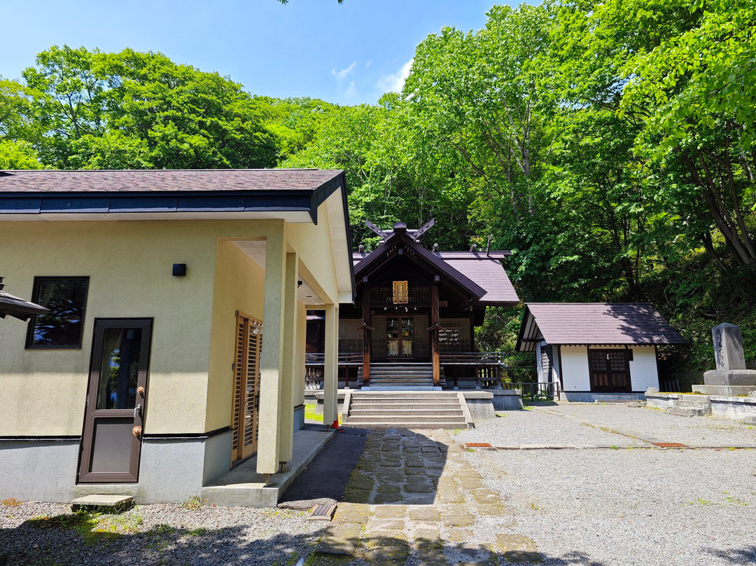 Yuzawa Shrine-登别市必去景点