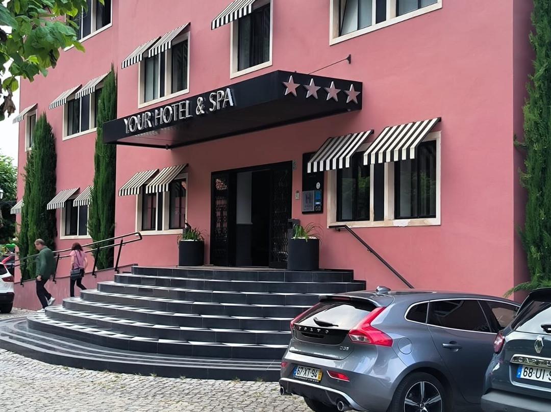 尤尔水疗酒店主图