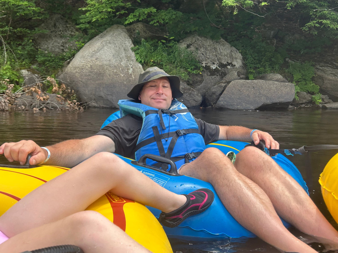Tubby Tubes River Co.-Lake Luzerne必去景点