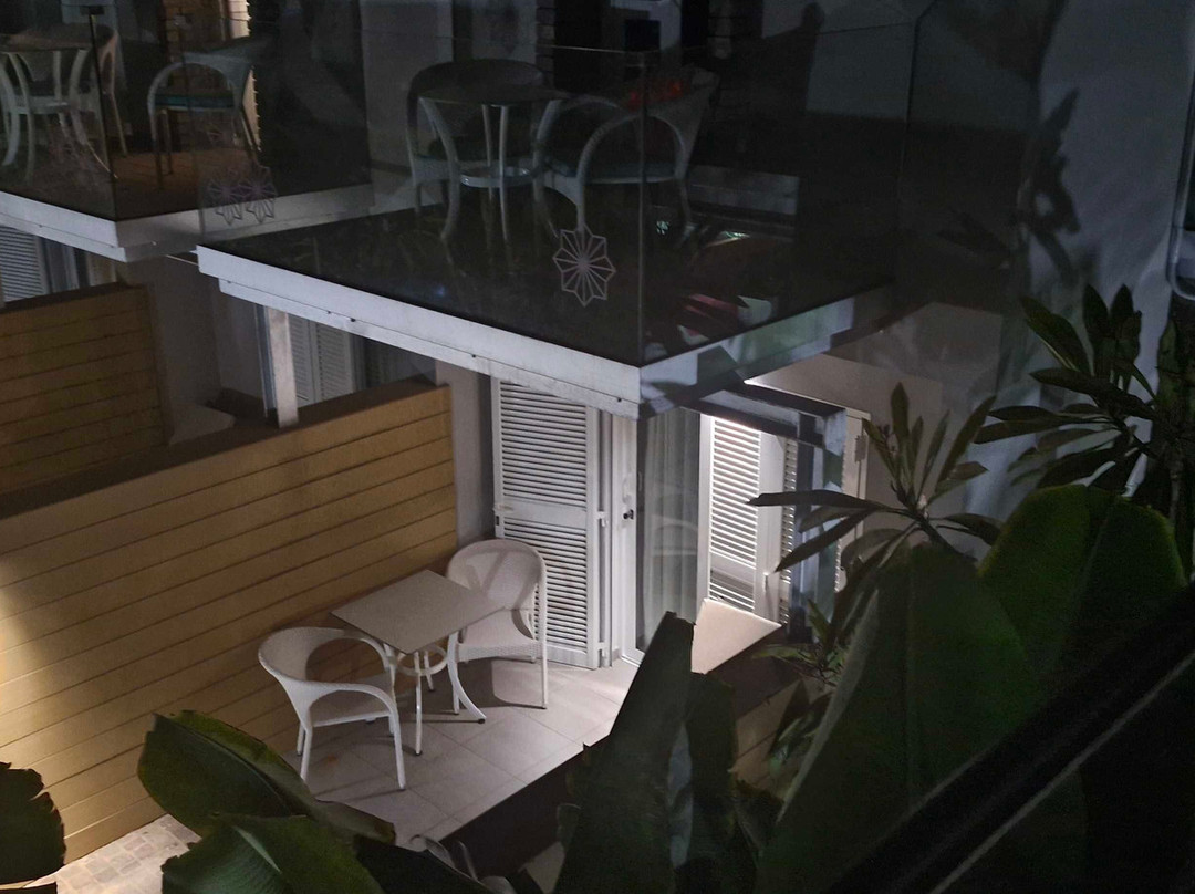 Hotel Livvo Los Calderones主图