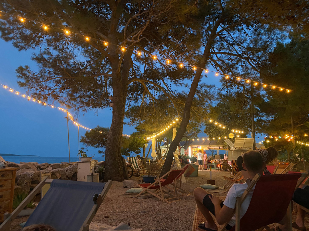 Ridimutak Beach-奈罗辛必去景点