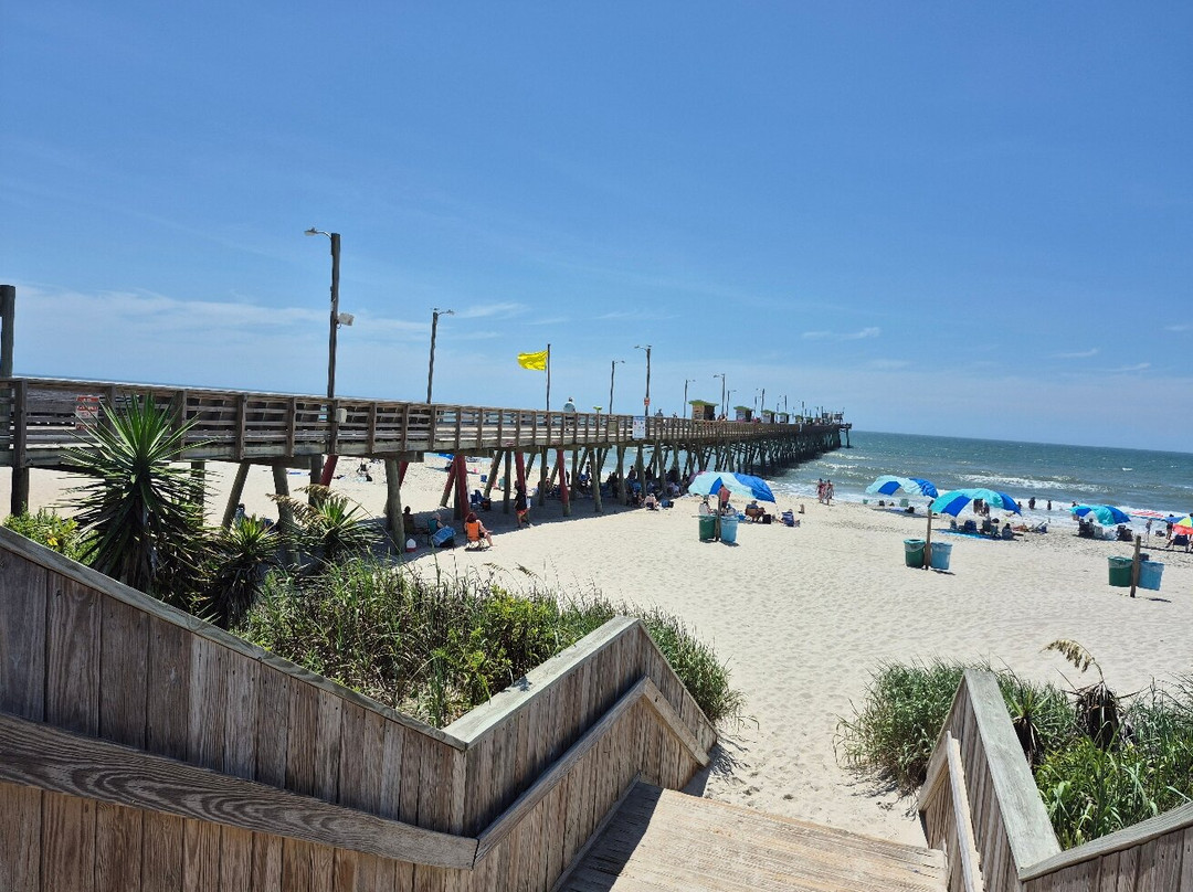 Bogue Inlet Fishing Pier-Emerald Isle必去景点