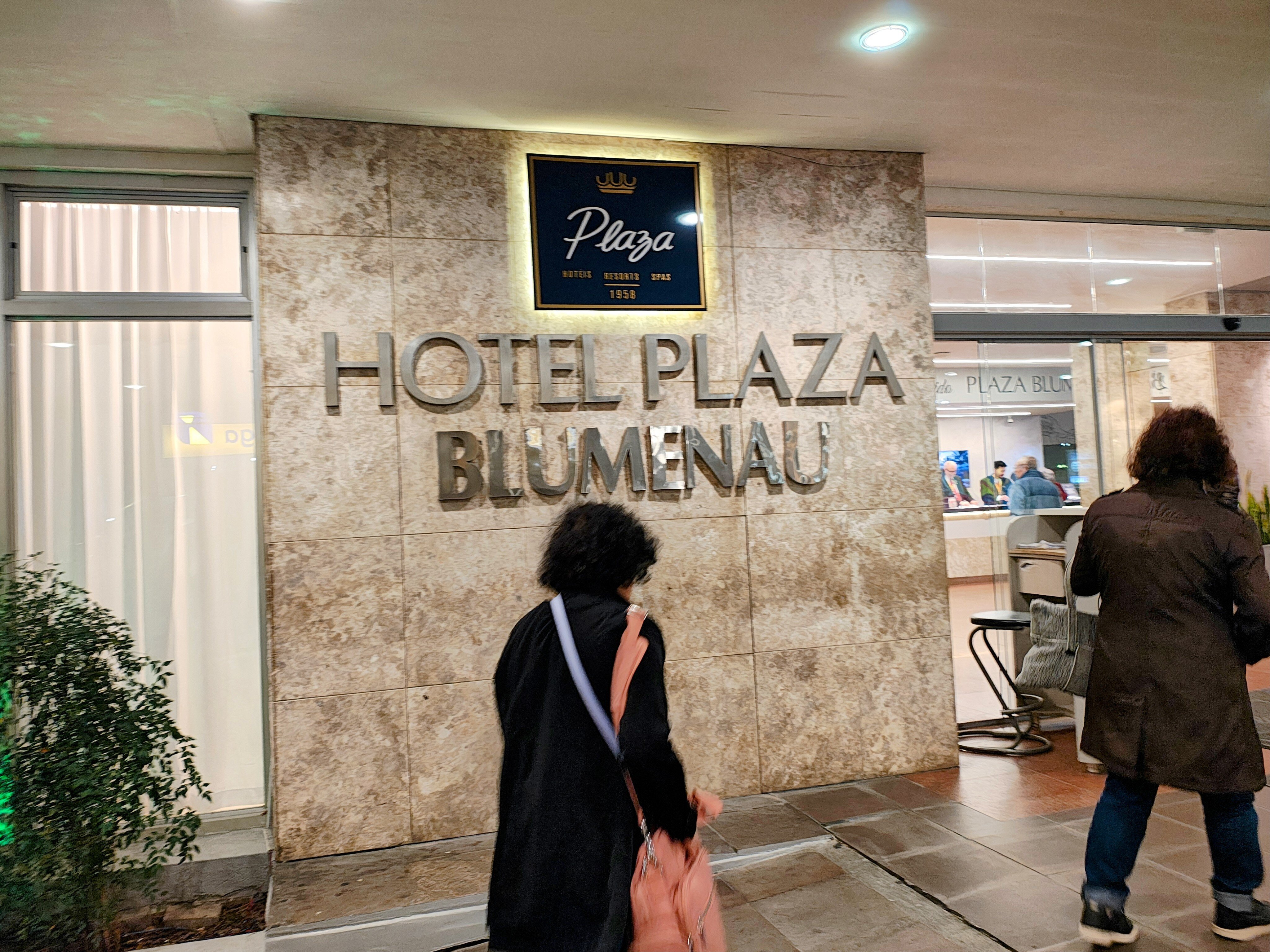 Hotel Plaza Blumenau-官方