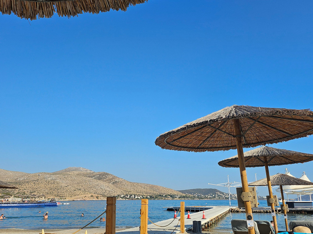 Grand Beach-Lagonisi必去景点