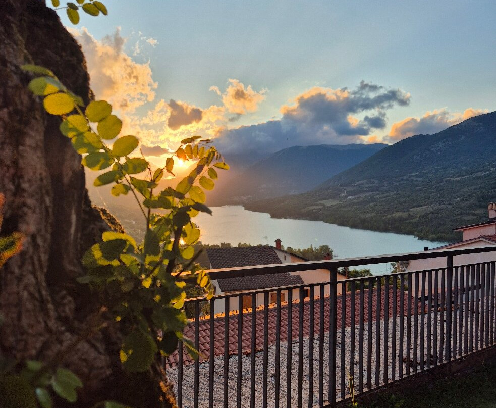 Lago di Barrea-Barrea必去景点