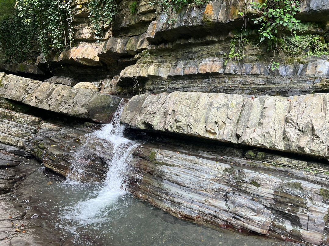 Zmeykovskiye Waterfalls-索契必去景点