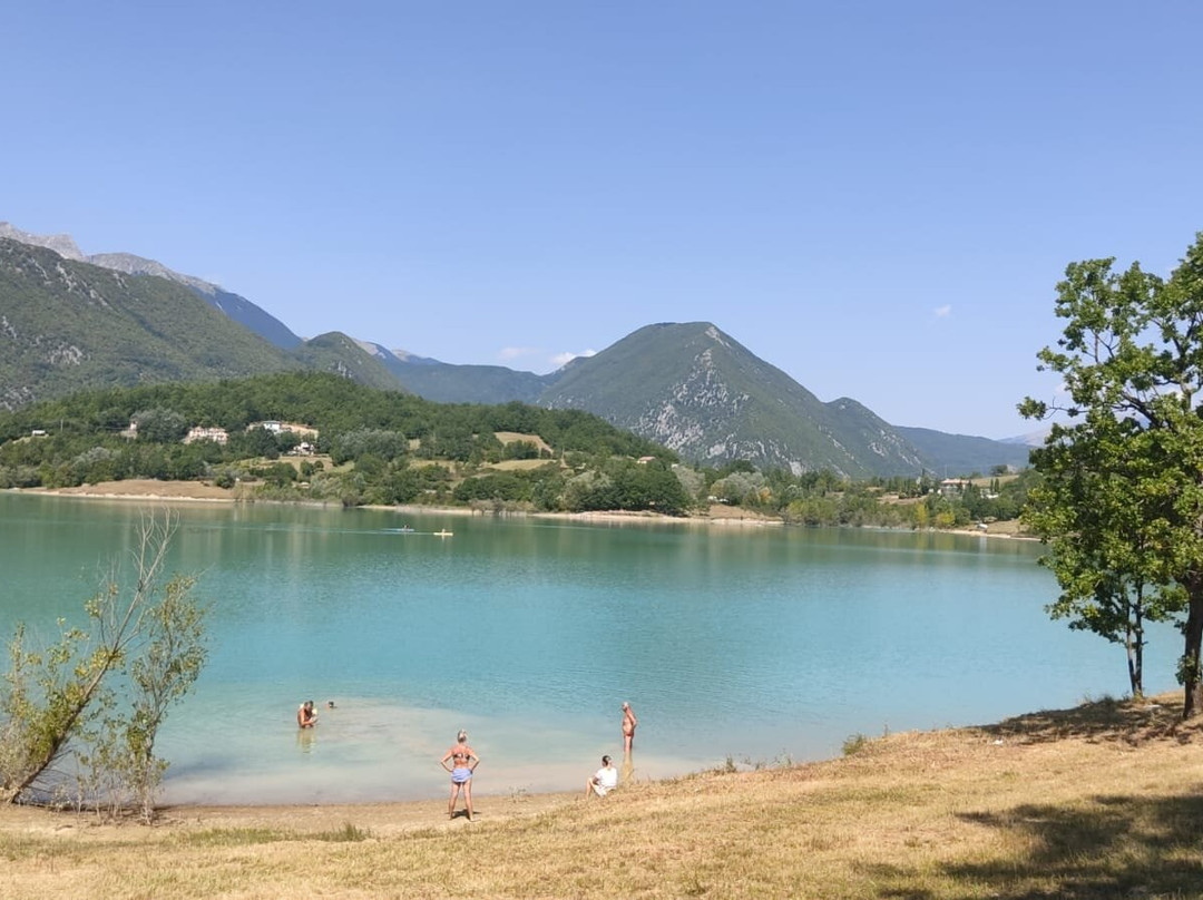 Lago di Castel San Vincenzo-Castel San Vincenzo必去景点