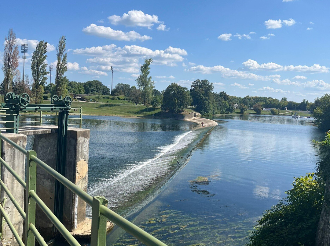 Drveni Most (Wooden Bridge)-卡洛瓦克必去景点