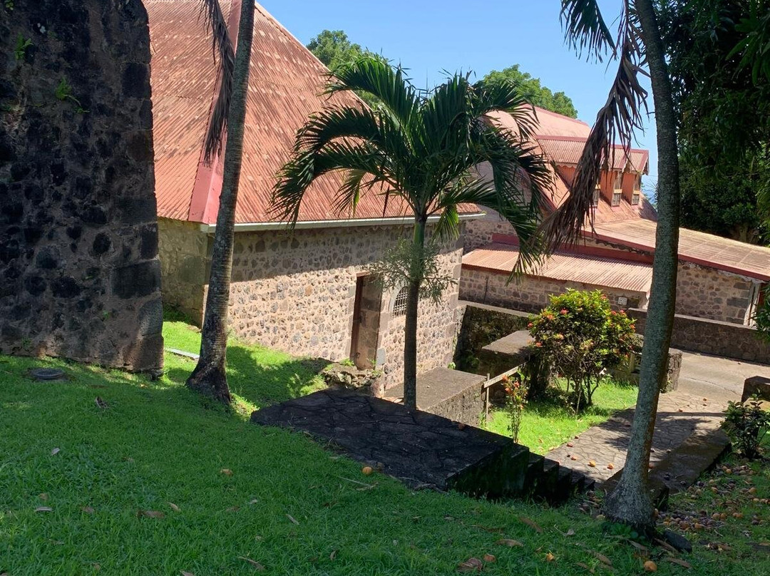 Habitation Beausoleil-Saint-Claude必去景点