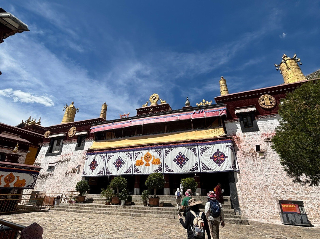 西藏当地旅行社-拉萨市必去景点