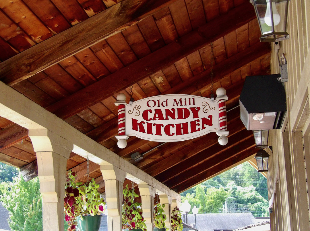 The Old  Mill Candy Kitchen-皮金福奇必去景点