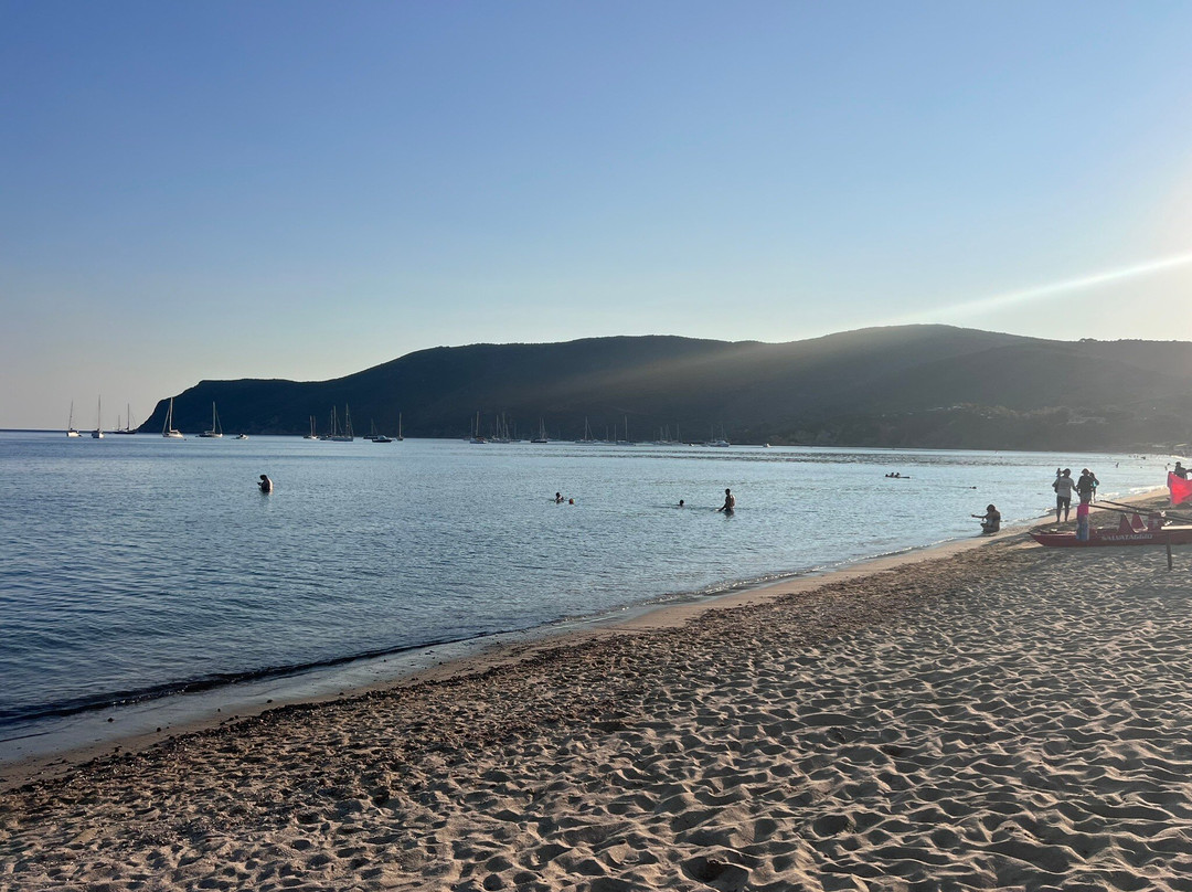 Spiaggia di Lacona-Lacona必去景点