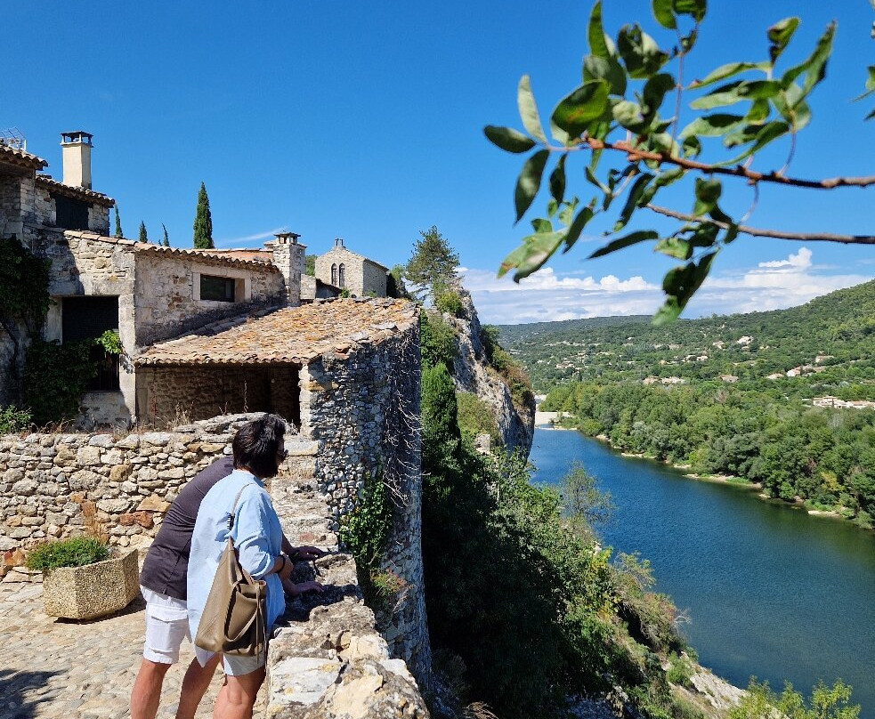 Eglise Saint-Roch-Aigueze必去景点