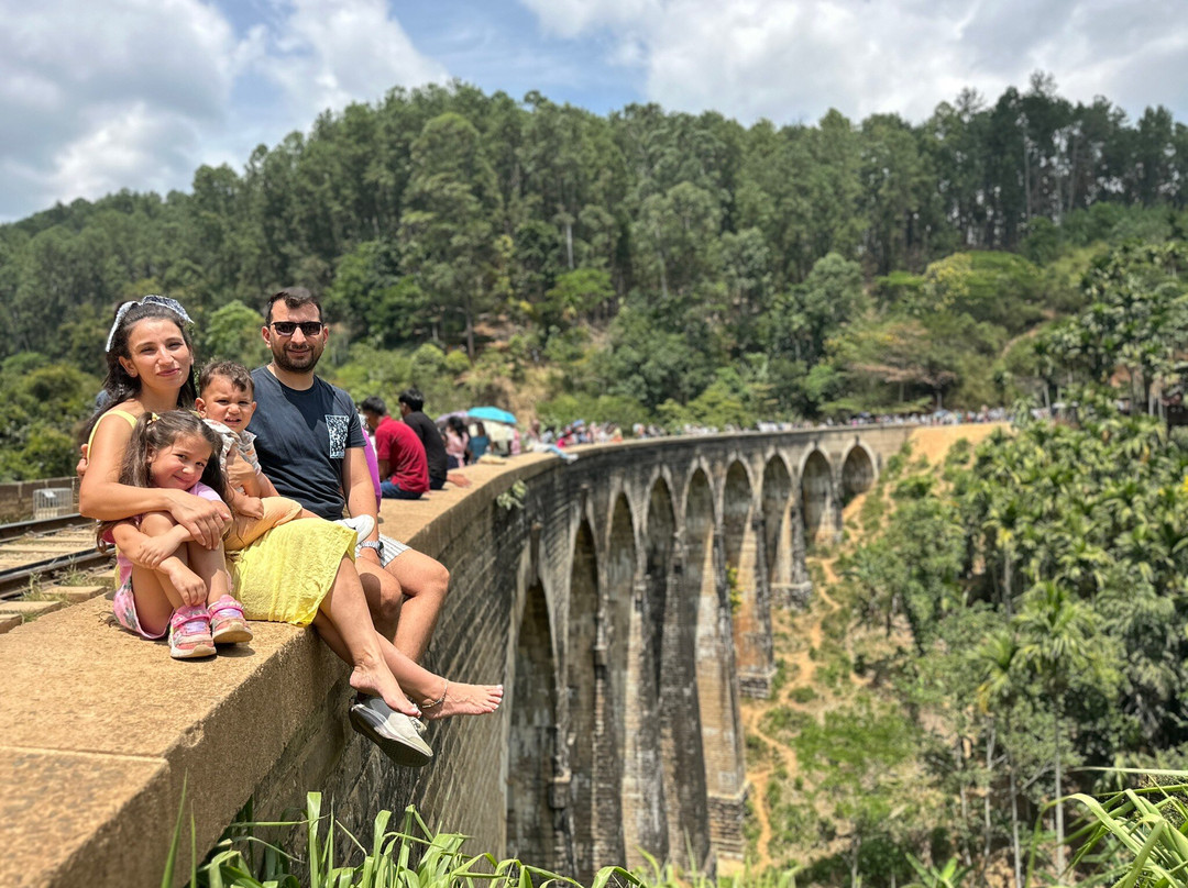 Moon Lanka Tours-希克杜沃必去景点