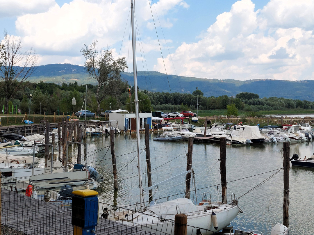 Porticciolo-Tuoro sul Trasimeno必去景点