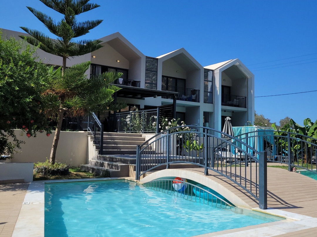 T Hotel Premium Suites主图