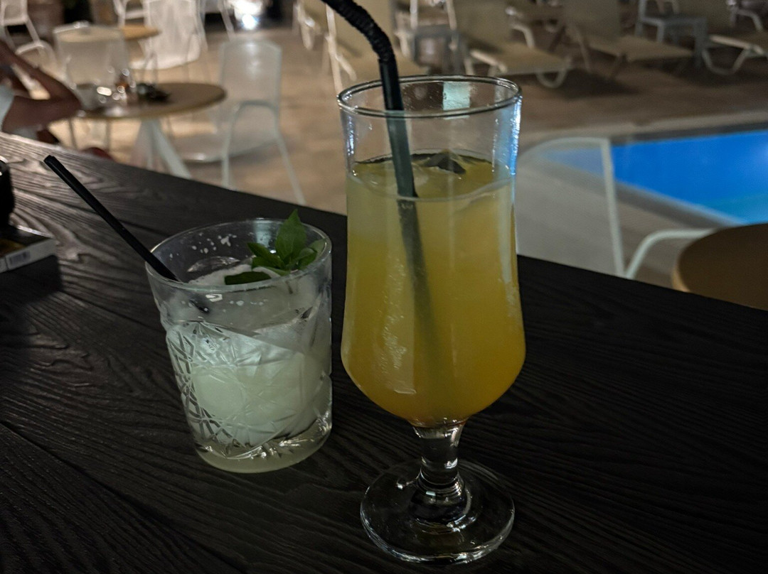 Angela Suites Boutique Hotel主图