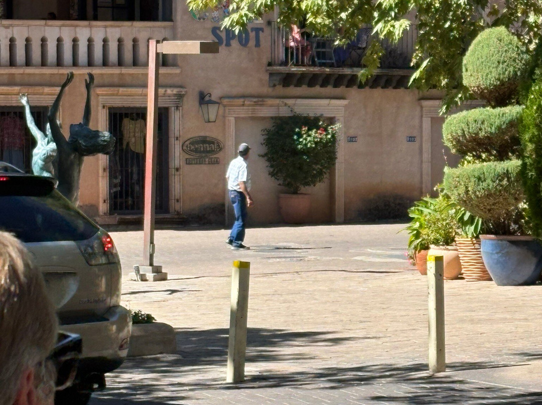 Tlaquepaque Arts & Shopping Village-塞多纳必去景点