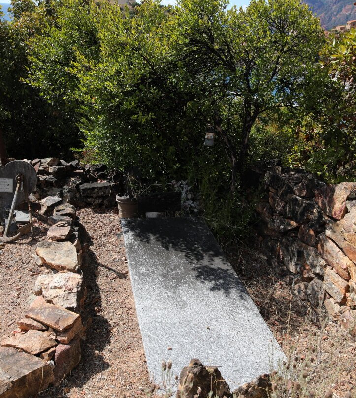 Cimiteriu di Ghjirulatu-Girolata必去景点