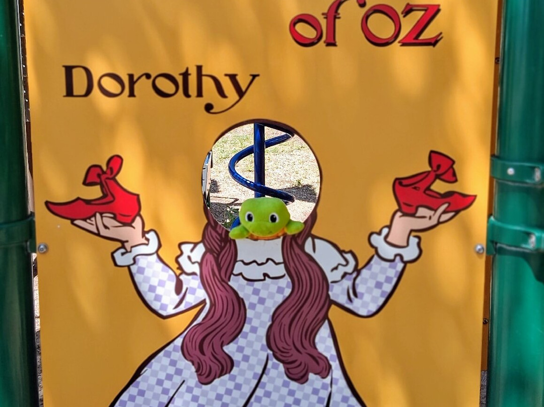 Dorothy's House/Land of Oz-Liberal必去景点