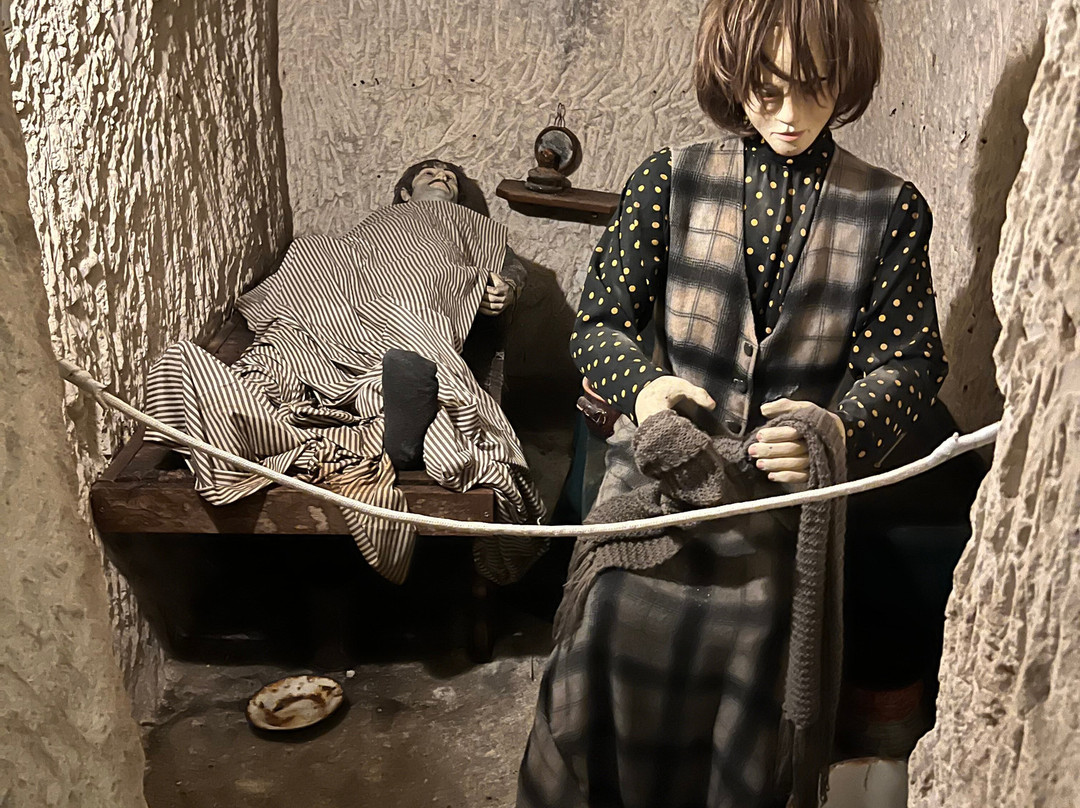 马里哈防空洞-梅雷赫必去景点