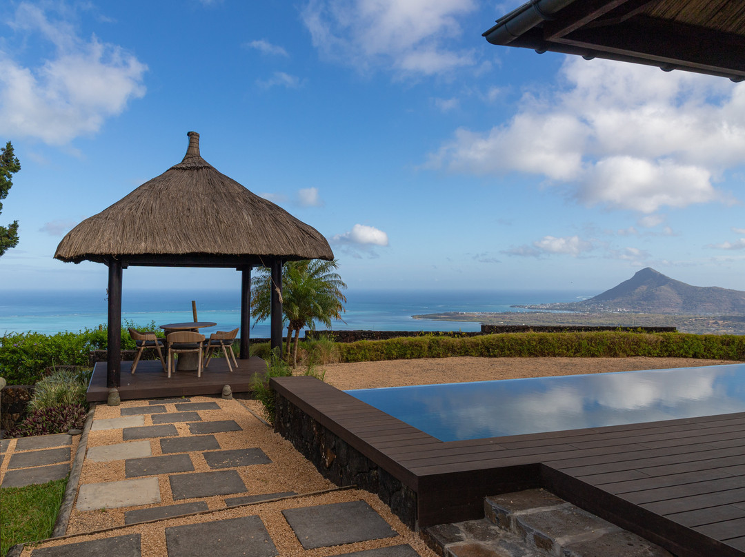 哈马独家洛奇酒店主图