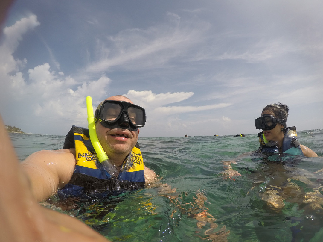 Parque Los Fundadores-普拉亚德尔卡曼必去景点