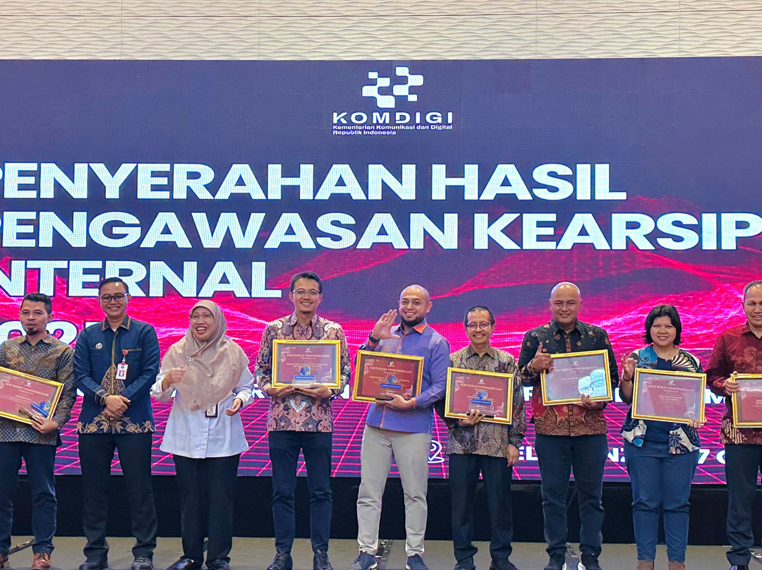 Avenzel Hotel and Convention Cibubur主图