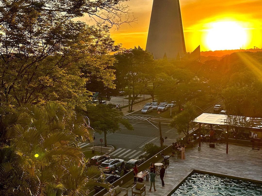 Hotel Deville Business Maringá主图