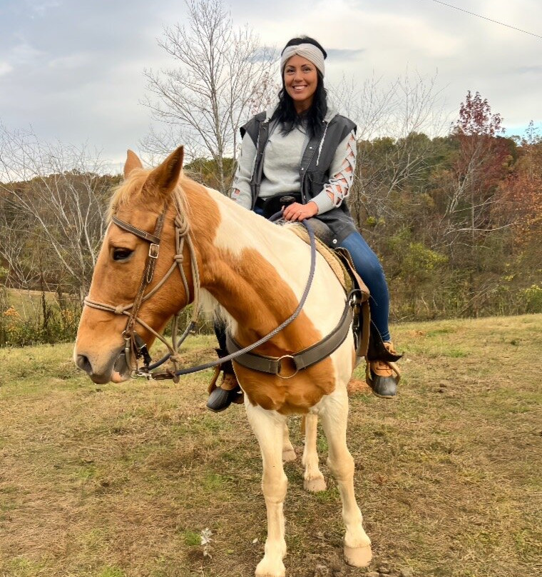 Blue Ridge Mountain Trail Rides At Hells Hollow-蓝岭必去景点