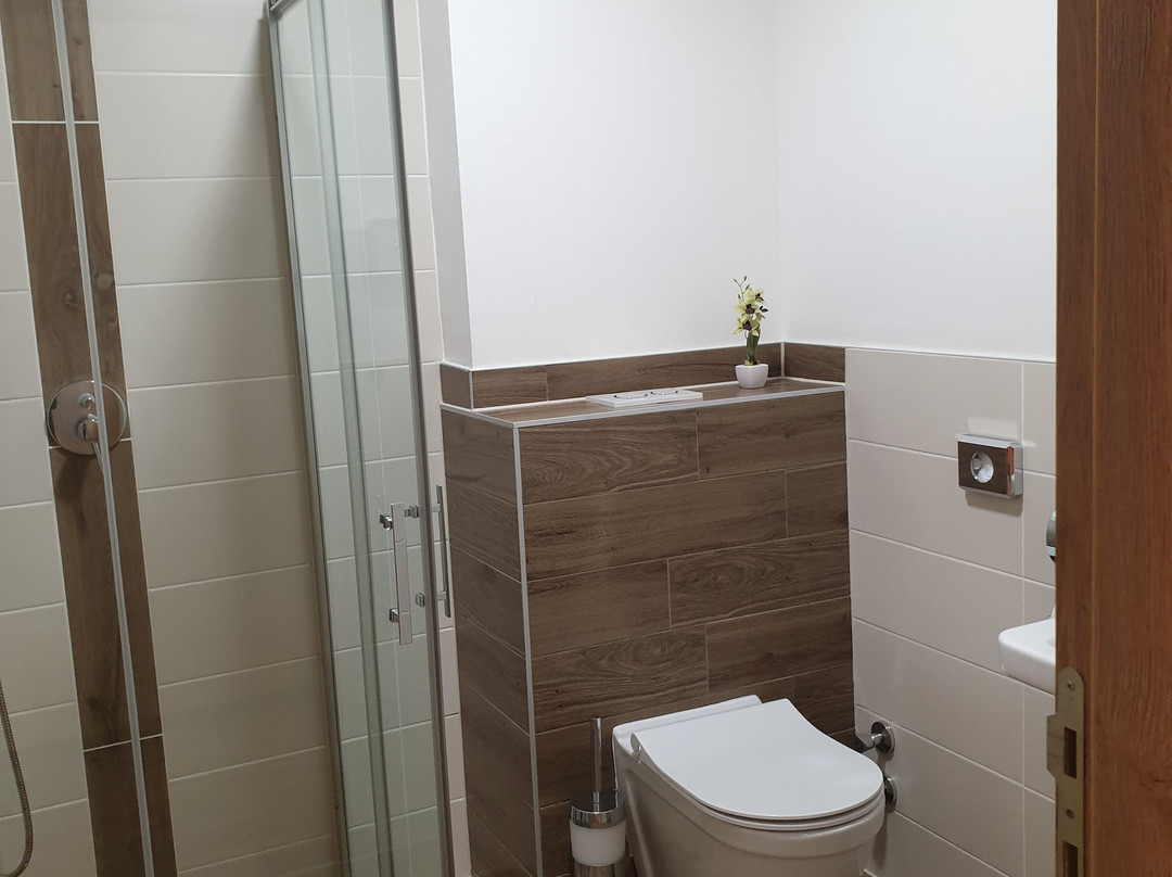 蒂弗尼酒店主图