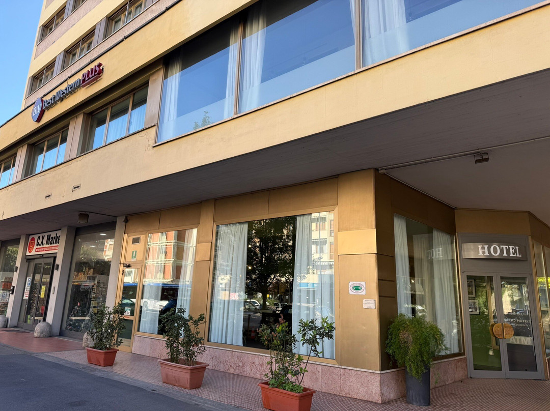 佛罗伦萨诺德酒店主图