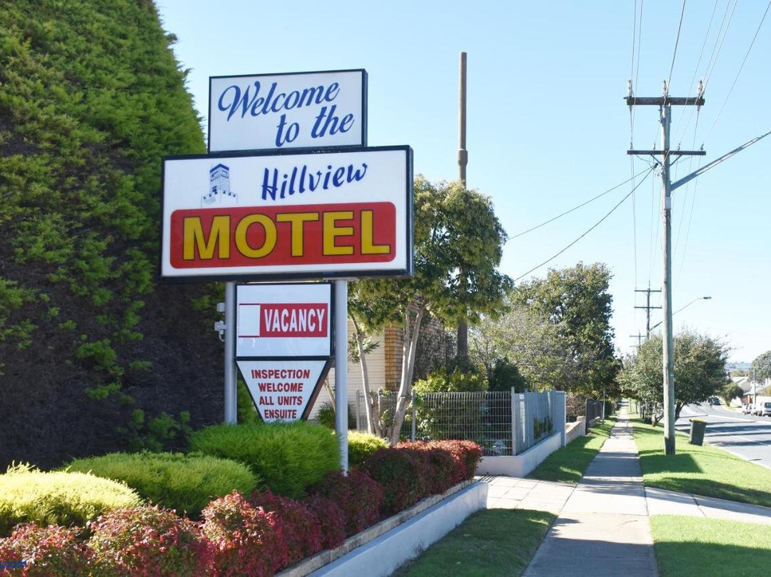 Hillview Motel