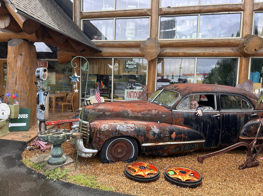 Grumpy's Antiques-Tunnel Hill必去景点