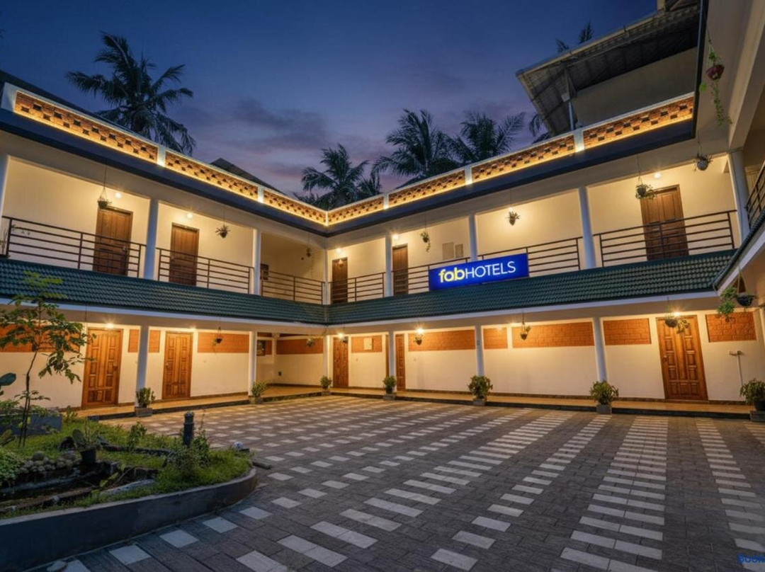 FabHotel Star Inn Plus