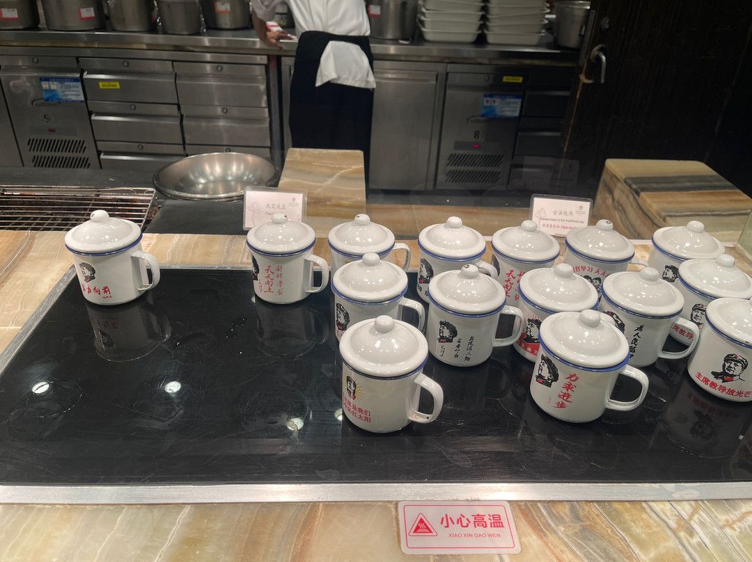 凯里西湖大酒店（国贸购物中心店）主图