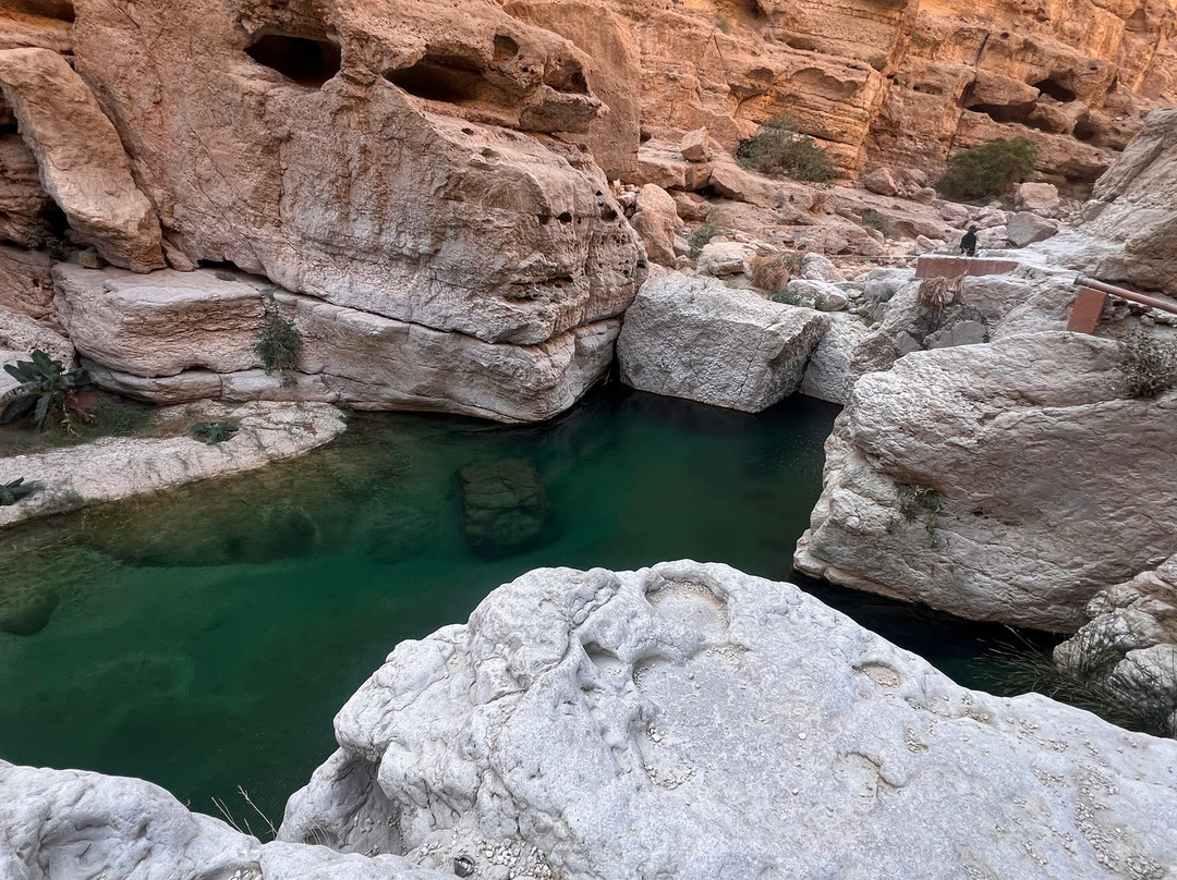 Wadi Tiwi Mibam Adventure-提维必去景点