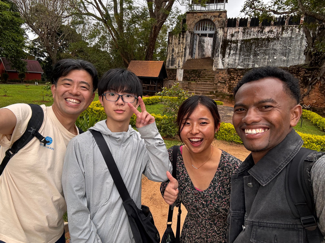 Fetnyglot2our Madagascar-安塔那那利佛必去景点