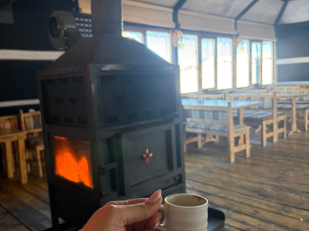 White Park Hotel主图