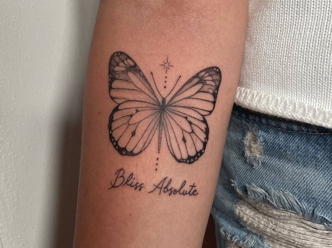 Caribe Love Tattoo-旧港必去景点