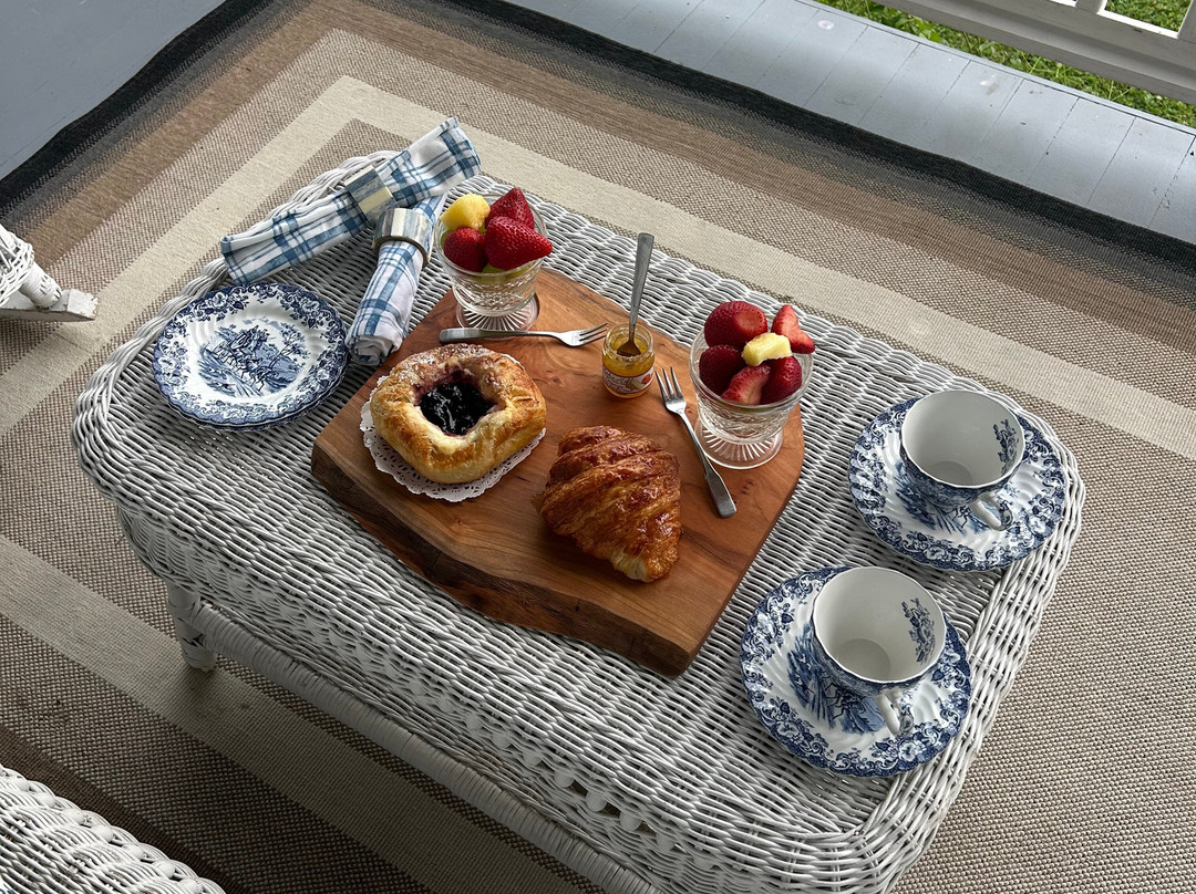 Humphrey House Bed and Breakfast LLC