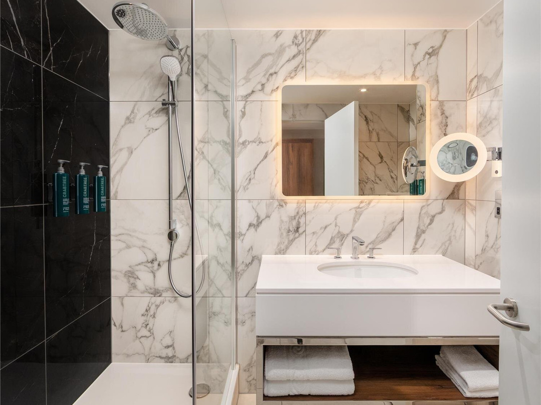 伦敦京都希尔顿酒店主图