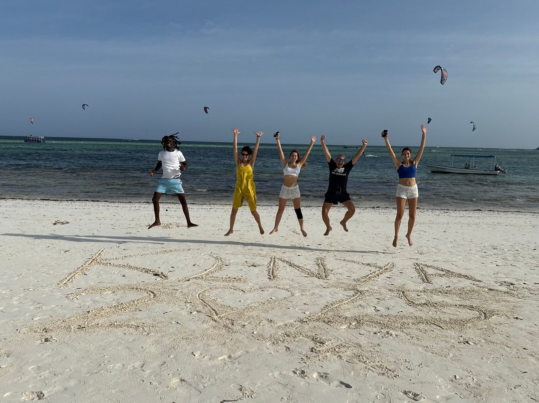 Escursioni con GrandeCane-瓦塔木必去景点