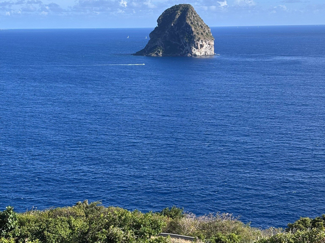 Diamond Rock & Vista Point-Le Diamant必去景点