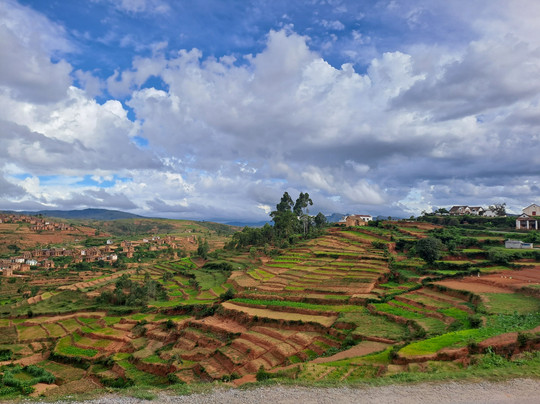 Jean Be Tours-安塔那那利佛必去景点