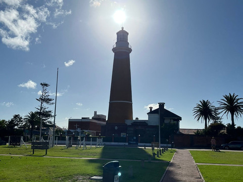 Faro de Punta del Este-埃斯特角城必去景点